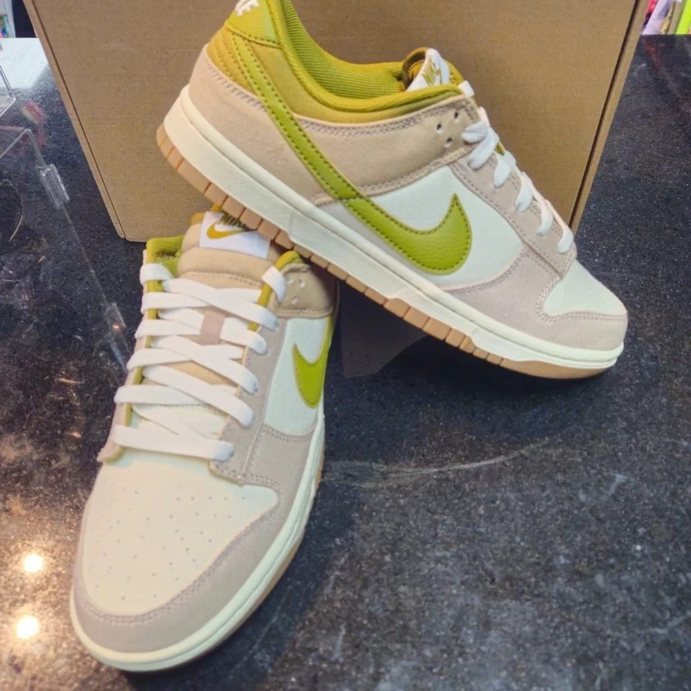 Sz Various Nike Dunk Low 
